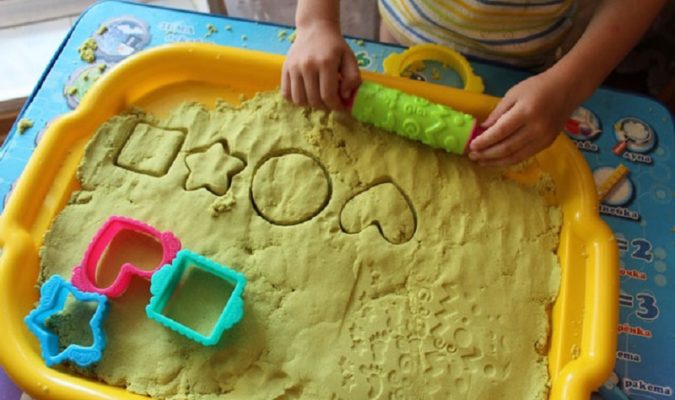 Необичайните образователни играчки - кинетичен пясък за моделиране ...