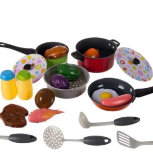 Детски кухненски принадлежности - комплект от съдове и продукти